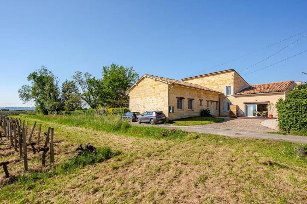 Guesthouse Les Maurins Saint-Sulpice-de-Faleyrens Εξωτερικό φωτογραφία