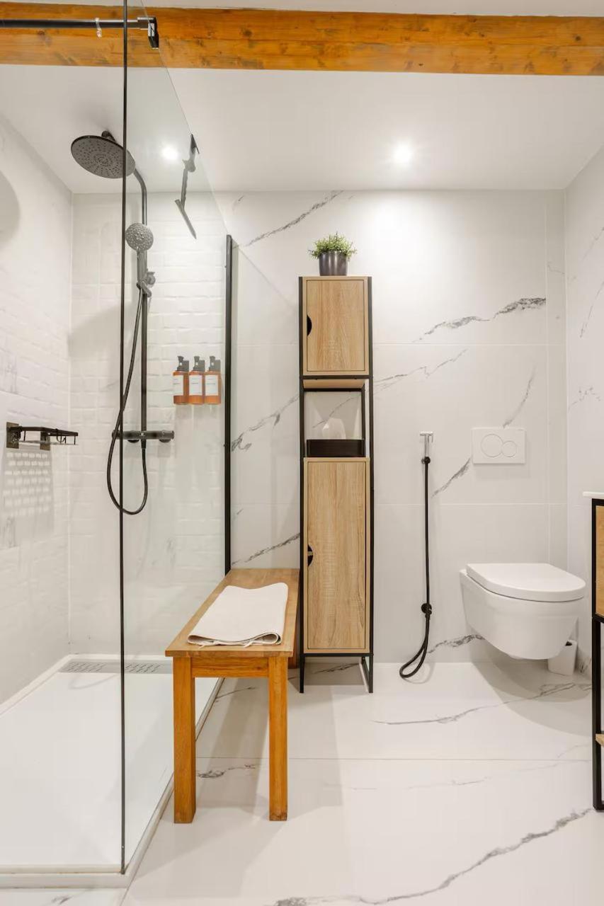 Guesthouse Les Maurins Saint-Sulpice-de-Faleyrens Εξωτερικό φωτογραφία